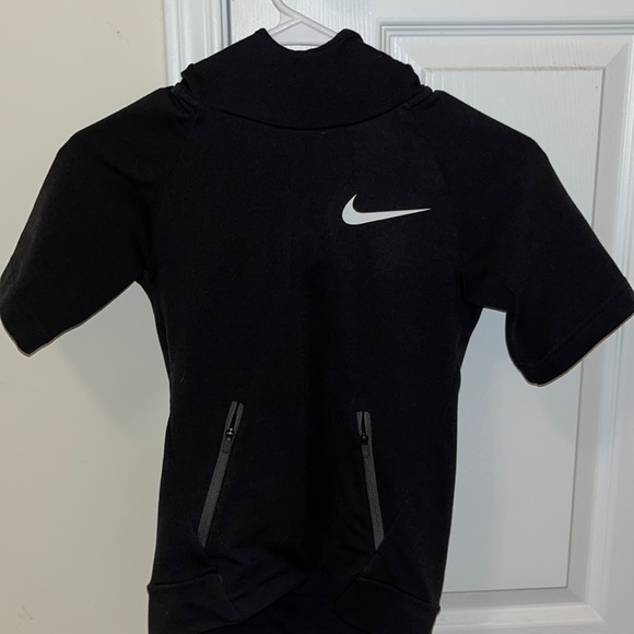 Nike Womens short sleeve hooded sweatshirt - Picture 1 of 1
